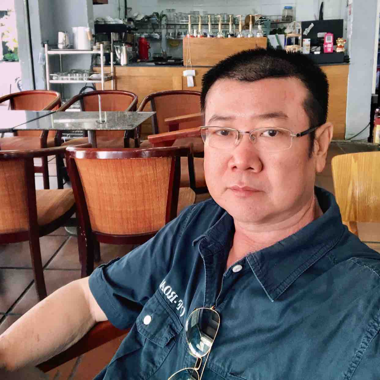 Hùng Đầu Đinh