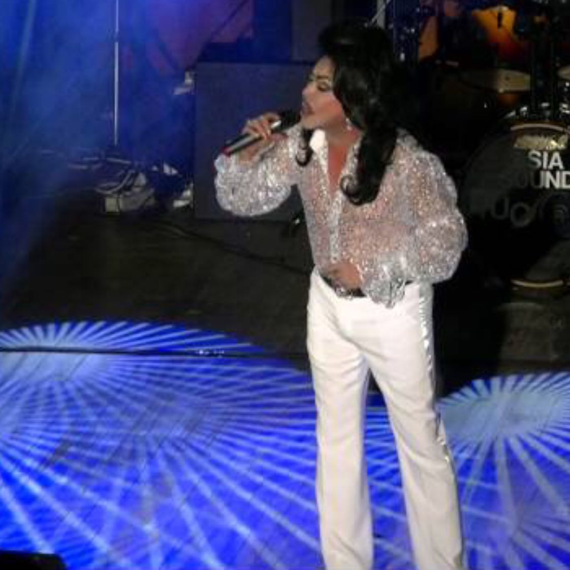 Tuan Anh - Chuyen thuong tinh the thoi (Live) [ Full HD ] Asia Sound