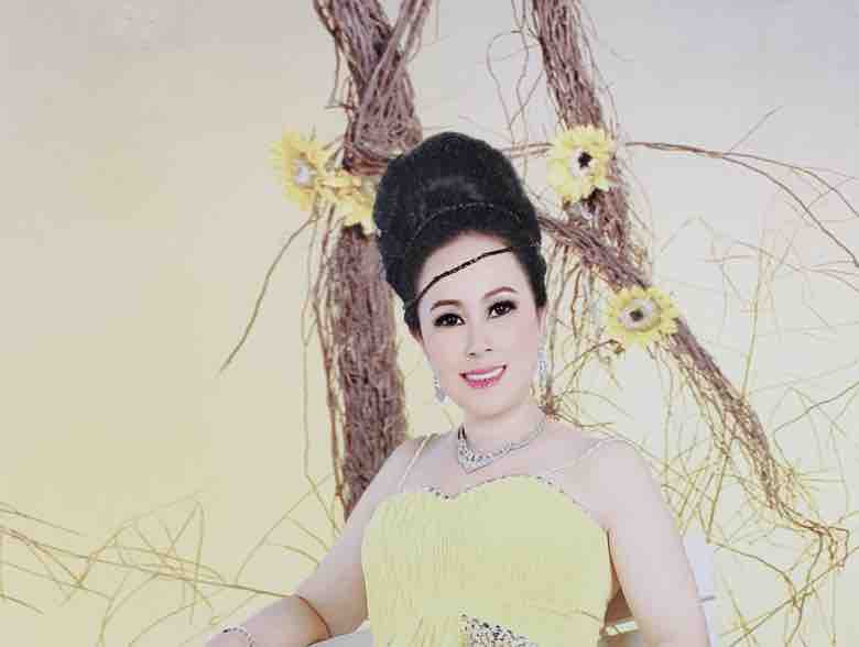 KARAOKE (thiếu Đào) TÌNH SỬ HƯƠNG PHI- song ca cùng MARTIN NGUYỄN