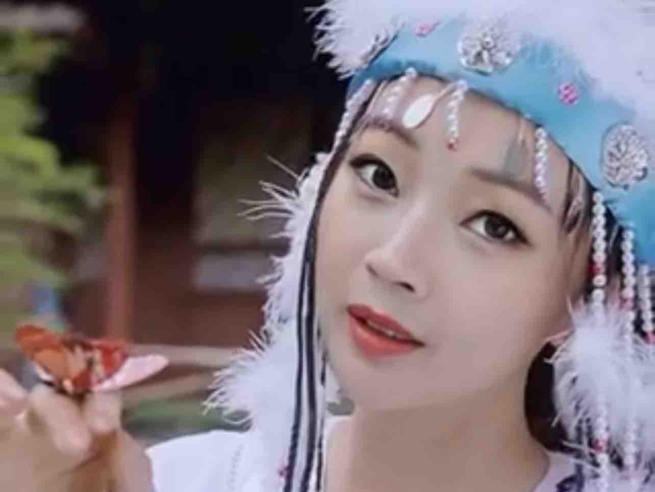 Karaoke Xót Xa | Song Ca | Gia Hân