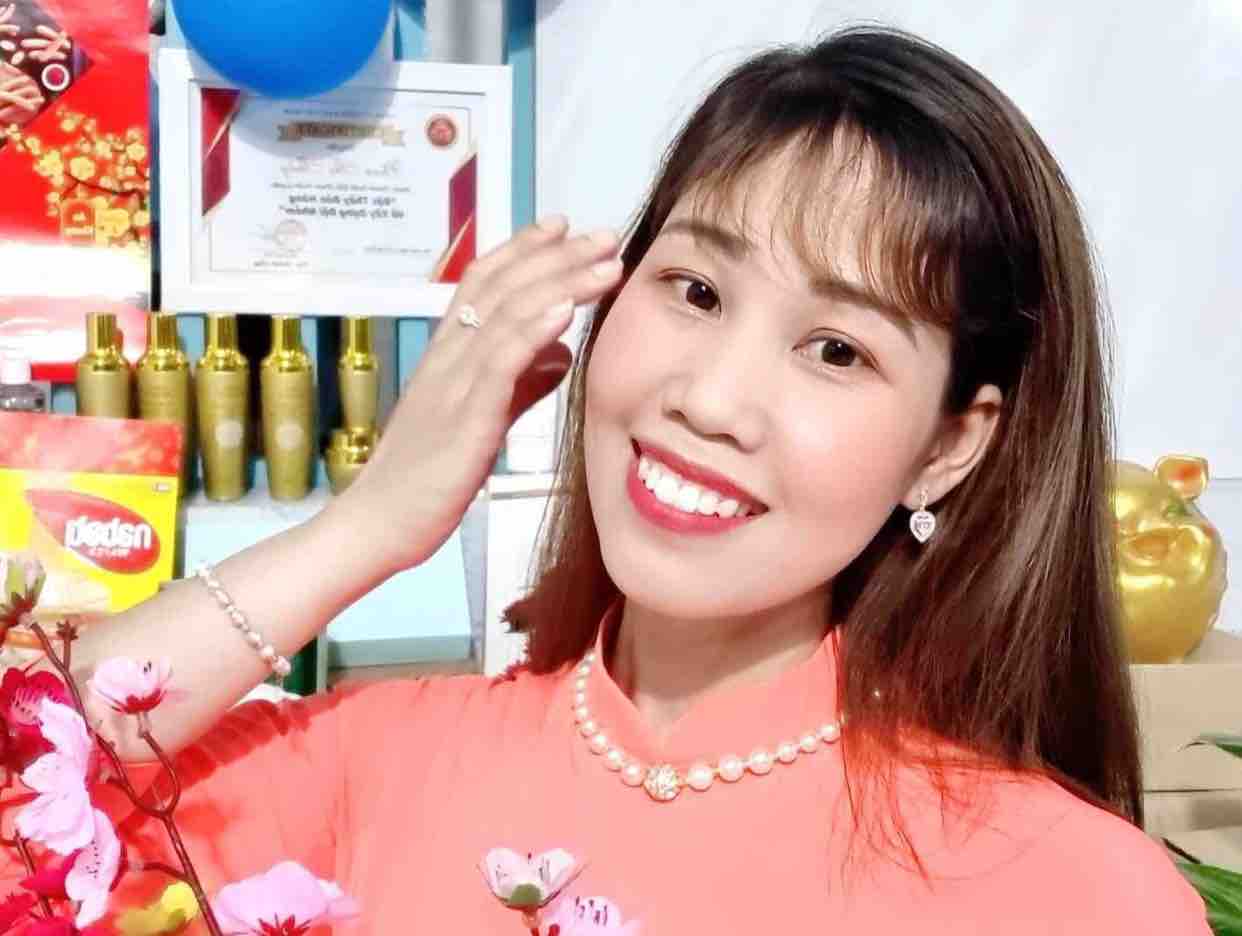 Anh Cho Em Mùa Xuân