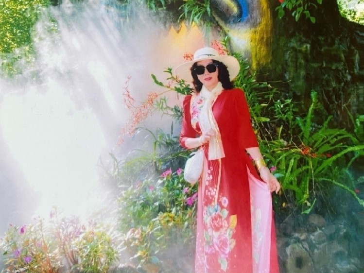 Thu Hát CN