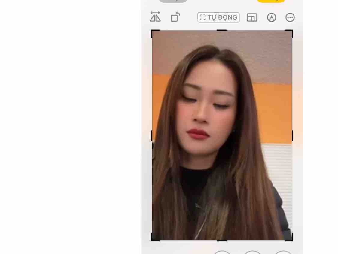 Người Đi Ngoài Phố 