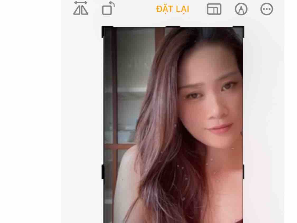 Mưa Đêm Tỉnh Nhỏ 