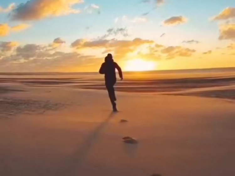 Còn Tuổi Nào Cho Em.